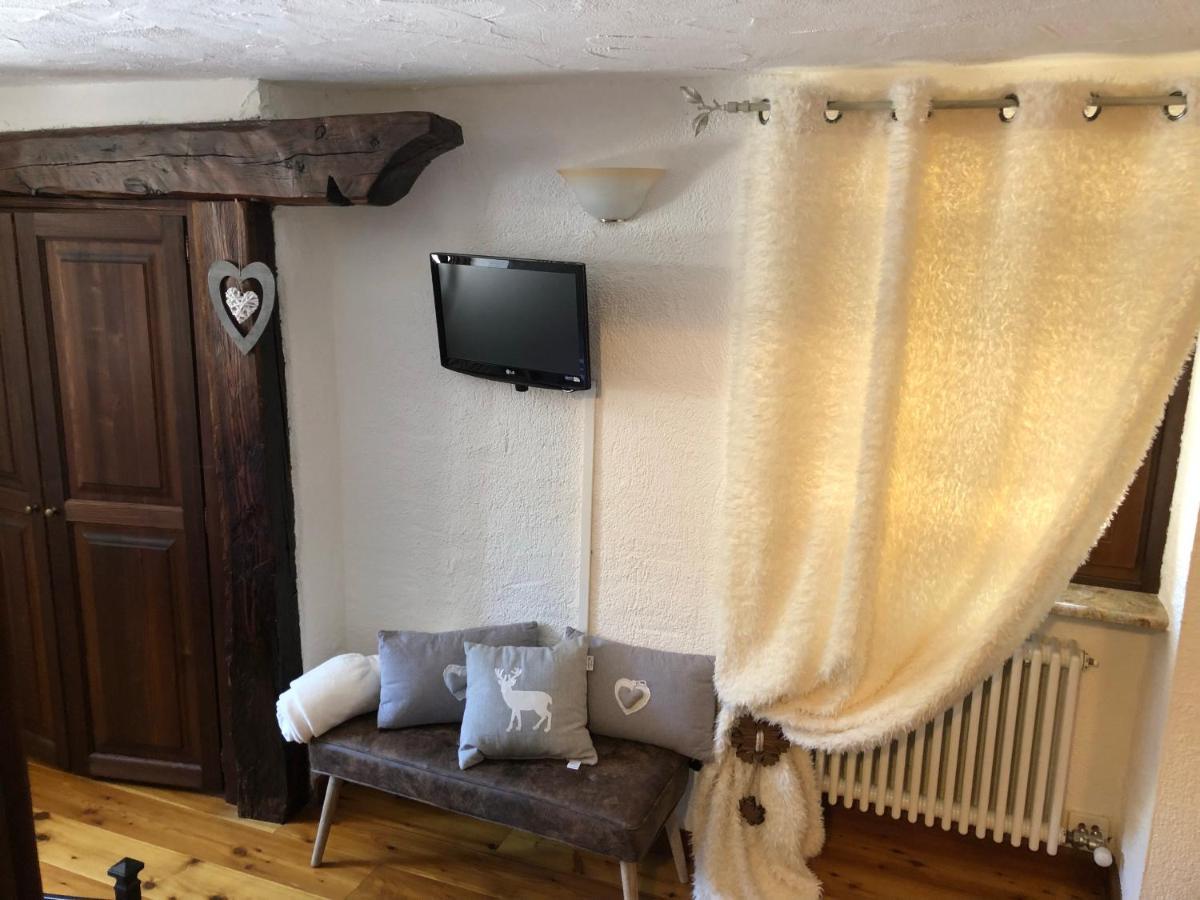 La Chambre Des Reves Аоста Екстер'єр фото